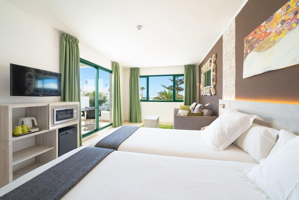 Galeon Playa Apart-hotel